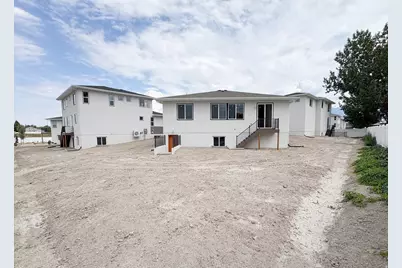 233 W Waterstone Cir #7, Murray, UT 84107 - Photo 3