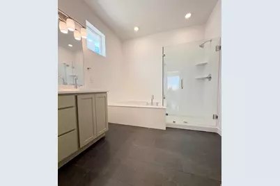 233 W Waterstone Cir #7, Murray, UT 84107 - Photo 9