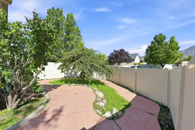 1418 S Avalon Dr, Springville, UT 84663 - Photo 33