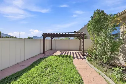 1418 S Avalon Dr, Springville, UT 84663 - Photo 31