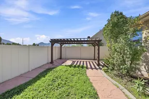 1418 S Avalon Dr, Springville, UT 84663 - Photo 31