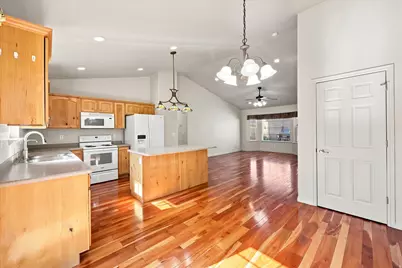 1418 S Avalon Dr, Springville, UT 84663 - Photo 9