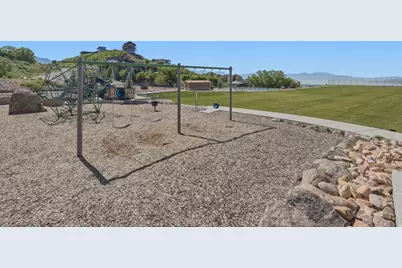 1731 E Longbranch Dr, Draper, UT 84020 - Photo 51