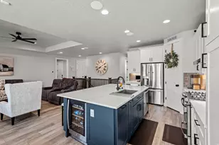 7059 W Addison View Ln Ln S, West Jordan, UT 84081 - Photo 17