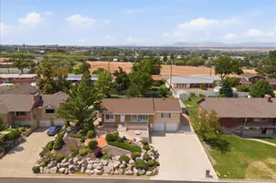 4895 Ben Lomond Ave, South Ogden, UT 84403 - Photo 5