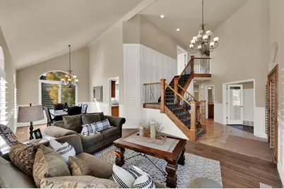 686 Wellington Dr, Kaysville, UT 84037 - Photo 13