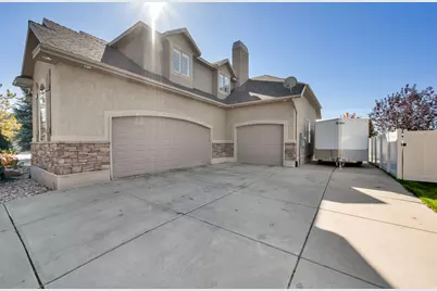 686 Wellington Dr, Kaysville, UT 84037 - Photo 5
