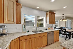 686 Wellington Dr, Kaysville, UT 84037 - Photo 19