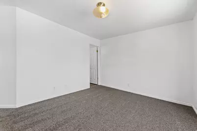 8807 S Foxtail Way, West Jordan, UT 84088 - Photo 13