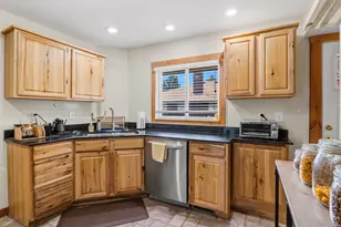 1332 E Thornton Ave, Salt Lake City, UT 84105 - Photo 9