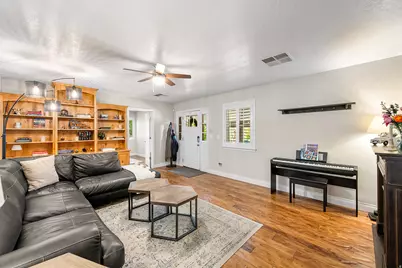 1014 E Smart Ln, Sandy, UT 84094 - Photo 5