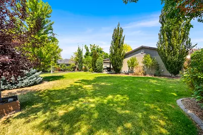 1014 E Smart Ln, Sandy, UT 84094 - Photo 35
