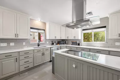 1014 E Smart Ln, Sandy, UT 84094 - Photo 11