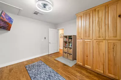 1014 E Smart Ln, Sandy, UT 84094 - Photo 15