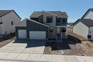 2961 N Galloway Ln, Plain City, UT 84404 - Photo 3