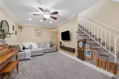 130 W Pheasantbrook Dr, Centerville, UT 84014 - Photo 7
