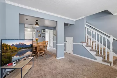 1065 Eastgate Dr, Provo, UT 84606 - Photo 3