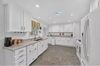 589 N Nelson Ave E, Tooele, UT 84074 - Photo 7