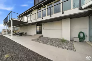 2558 S Scenic Dr E, Salt Lake City, UT 84109 - Photo 63
