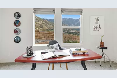 2558 S Scenic Dr E, Salt Lake City, UT 84109 - Photo 53