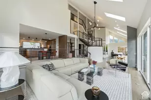 2558 S Scenic Dr E, Salt Lake City, UT 84109 - Photo 5