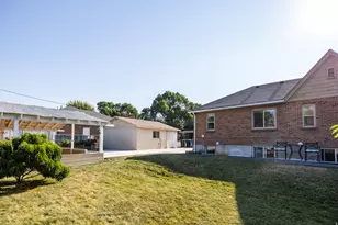 1895 E 3900 S, Salt Lake City, UT 84124 - Photo 35