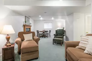 3636 E Macintosh Ln S, Cottonwood Heights, UT 84121 - Photo 27