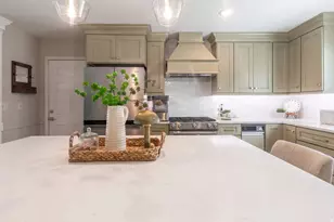 3636 E Macintosh Ln S, Cottonwood Heights, UT 84121 - Photo 17