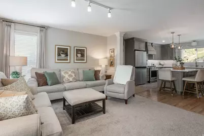 3636 E Macintosh Ln S, Cottonwood Heights, UT 84121 - Photo 13