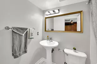 346 Pierpont Ave, Salt Lake City, UT 84101 - Photo 5
