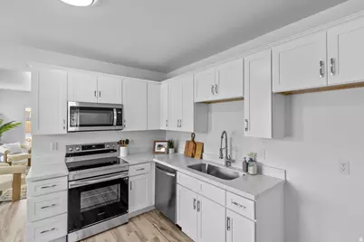 367 Durrant St, Grantsville, UT 84029 - Photo 17