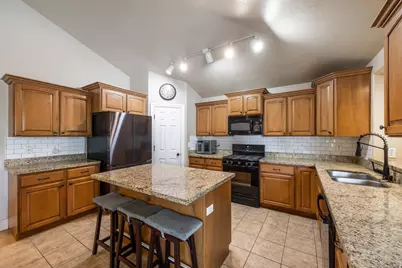 6372 W Cerro Ln S, West Valley, UT 84128 - Photo 3