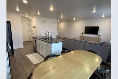 1218 W Hidden Spring Dr, Santaquin, UT 84655 - Photo 7