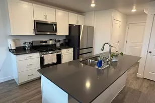 1218 W Hidden Spg Dr, Santaquin, UT 84655 - Photo 9