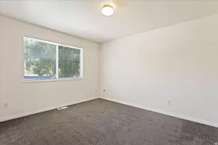 170 N Pingree Ave, Ogden, UT 84404 - Photo 9