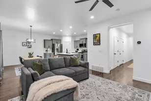 509 S Pegasus Way, Saratoga Springs, UT 84045 - Photo 5