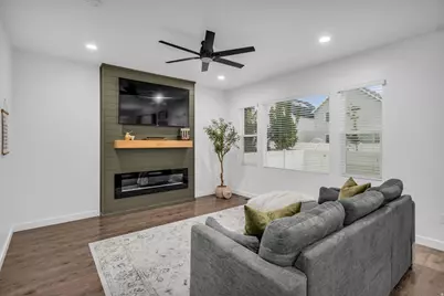 509 S Pegasus Way, Saratoga Springs, UT 84045 - Photo 3