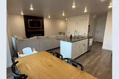 1206 W Hidden Spring Dr, Santaquin, UT 84655 - Photo 9