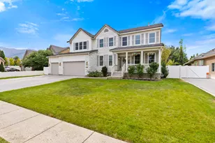 565 Threshing Ct, Kaysville, UT 84037 - Photo 3