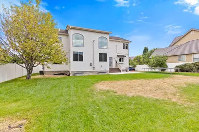 565 Threshing Ct, Kaysville, UT 84037 - Photo 41