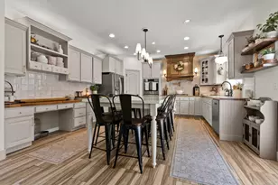 565 Threshing Ct, Kaysville, UT 84037 - Photo 9