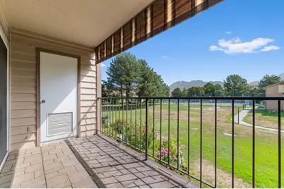 7721 S Briarsprings Dr, Midvale, UT 84047 - Photo 11