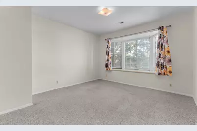 7721 S Briarsprings Dr, Midvale, UT 84047 - Photo 17