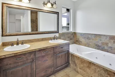 516 S 1175 W, Farmington, UT 84025 - Photo 13