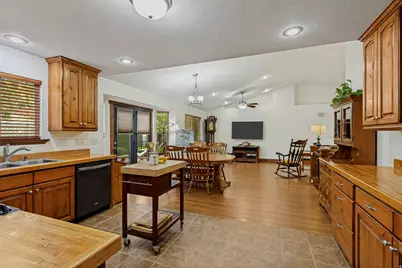 1282 N 500 W, American Fork, UT 84003 - Photo 11