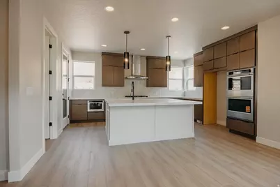 5910 N Canyon Rim Rd #619, Lehi, UT 84048 - Photo 3