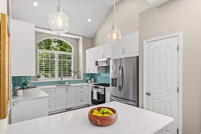 1154 E Aviary Pl S, Millcreek, UT 84117 - Photo 9