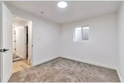 6816 S Normandy Cir, Midvale, UT 84047 - Photo 21
