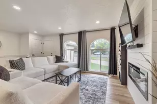 6816 S Normandy Circle, Midvale, UT 84047 - Photo 5