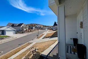 7689 N Butterfield Rd, Eagle Mountain, UT 84005 - Photo 25